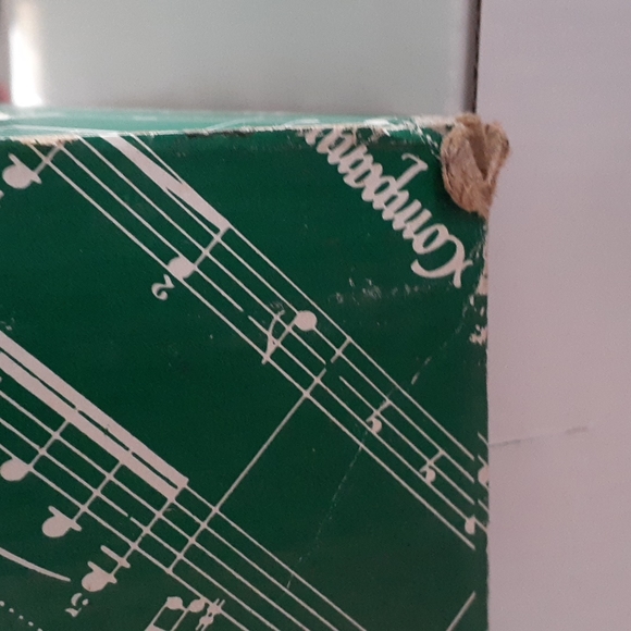 San Francisco Music Box Co. 1989 ceramic "decorating the tree" music box. - Picture 12 of 16